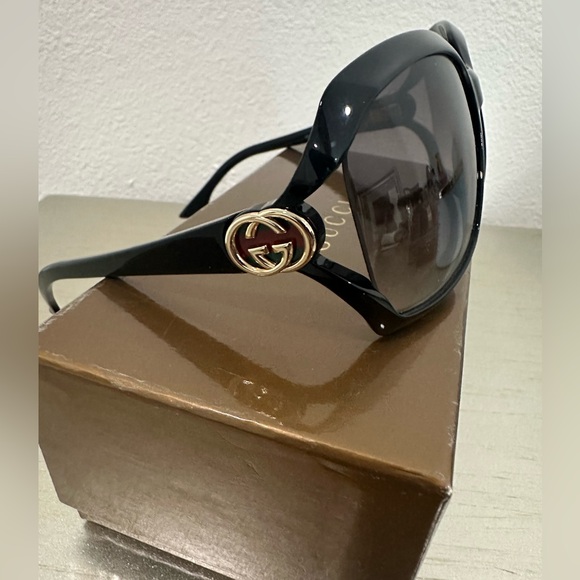 Gucci logo women sunglasses - Picture 4 of 5